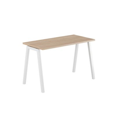 Luna A - Ett modernt bord med fasta ben i A-form